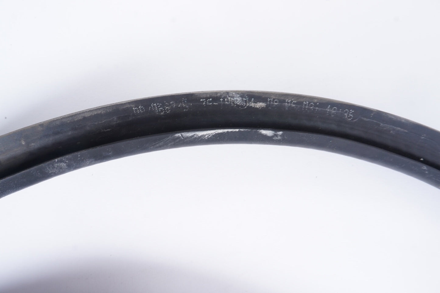 2003-2012 Mercedes R230 Sl500 Rear Trunk Lid Weather Strip Rubber Seal