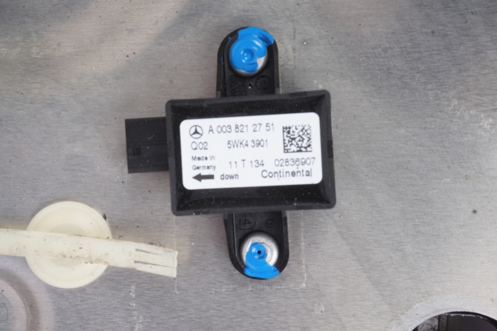 07-13 MERCEDES W221 S550 S63 AMG FRONT RIGHT SIDE DOOR WINDOW REGULATOR OEM