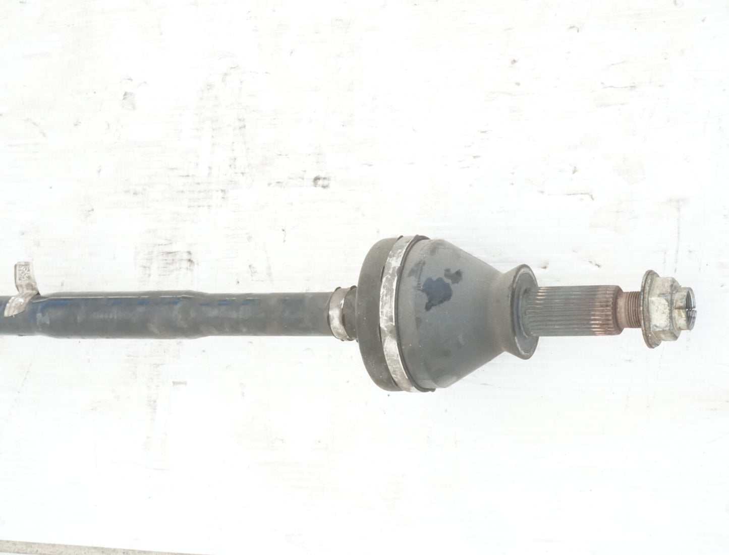 2014 - 2017 MASERATI QUATTROPORTE 3.0L REAR RIGHT PASSENGER SIDE AXLE SHAFT OEM