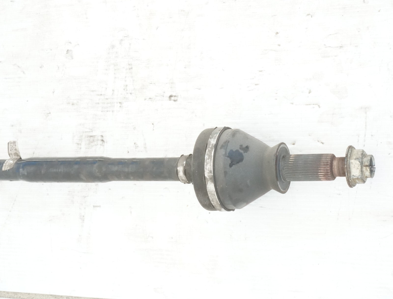 2014 - 2017 MASERATI QUATTROPORTE 3.0L REAR RIGHT PASSENGER SIDE AXLE SHAFT OEM