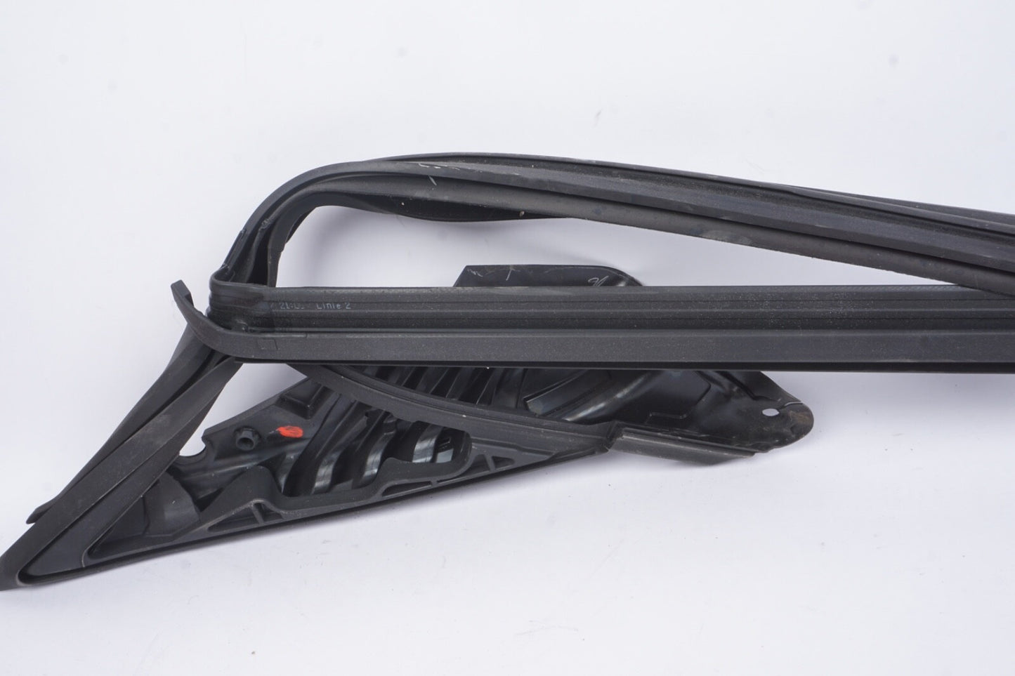 2021 - 2025 BMW 430i M440 M4 COUPE CONVERTIBLE LEFT DOOR SEAL GASKET