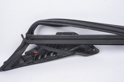 2021 - 2025 BMW 430i M440 M4 COUPE CONVERTIBLE LEFT DOOR SEAL GASKET