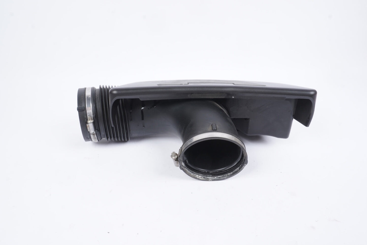 06-10 BMW E63/64 650i ENGINE AIR INTAKE PIPE WITH COVER 7533931 OEM