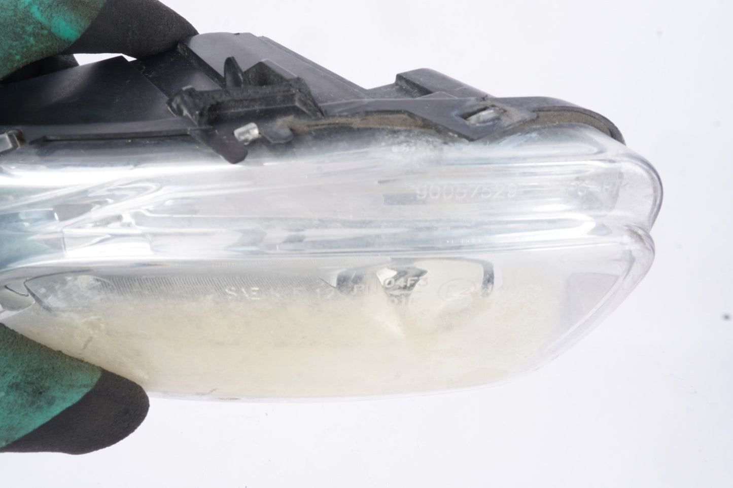 2016 FIAT 500X 1 FRONT RIGHT FOG LIGHT  - BROKEN TABS