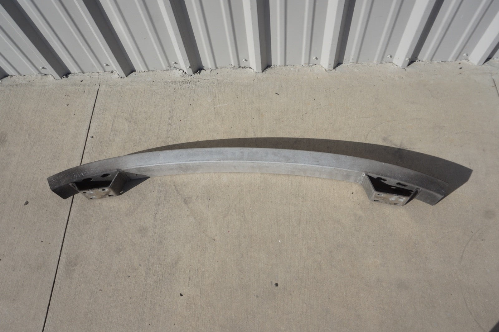 2014 - 2020 Maserati Ghibli M157 Rear Reinforcement Bar Bumper Impact OEM