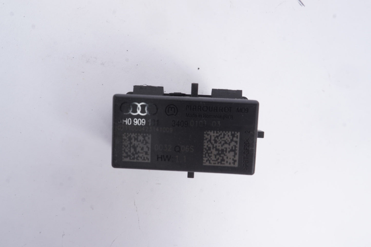 2012 - 2017 Audi A7 Ignition Switch Control Lock Relay Module 4H0909131 OEM