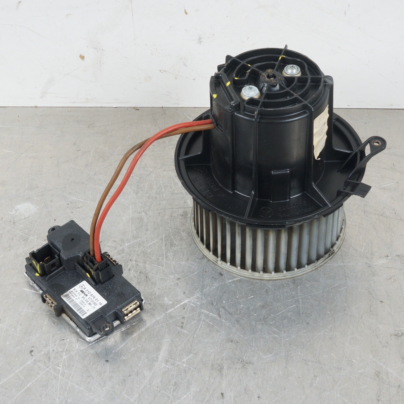 11-20 Mercedes W207 E350 C250 SLK350 AC A/C Heater Blower Motor Fan OEM