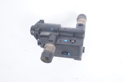 2011-2018 PORSCHE CAYENNE MACAN ENGINE HVAC HEATER WATER CONTROL VALVE