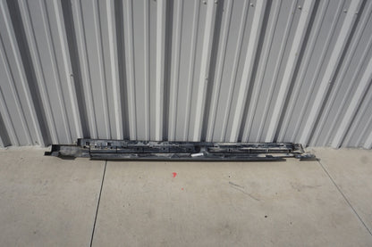 2006 - 2011 MERCEDES ML350 RIGHT SIDE SKIRT ROCKER COVER PANEL MOLDING OEM