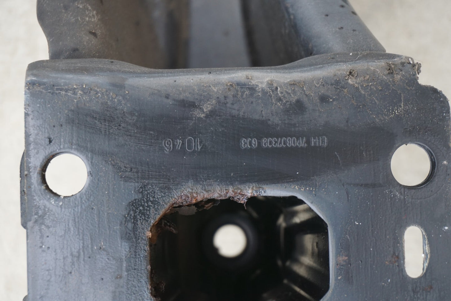 11 - 18 Porsche Cayenne 958 Rear Bumper Reinforcement Impact OEM