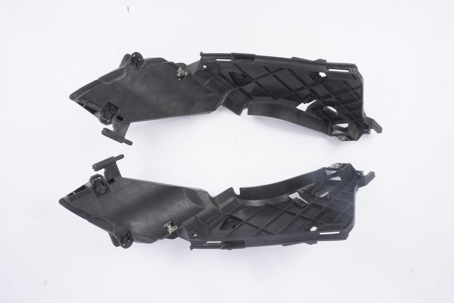2012-14 AUDI A7 S7 Headlight Left Right Bracket Holder mount Genuine 4G8941453A