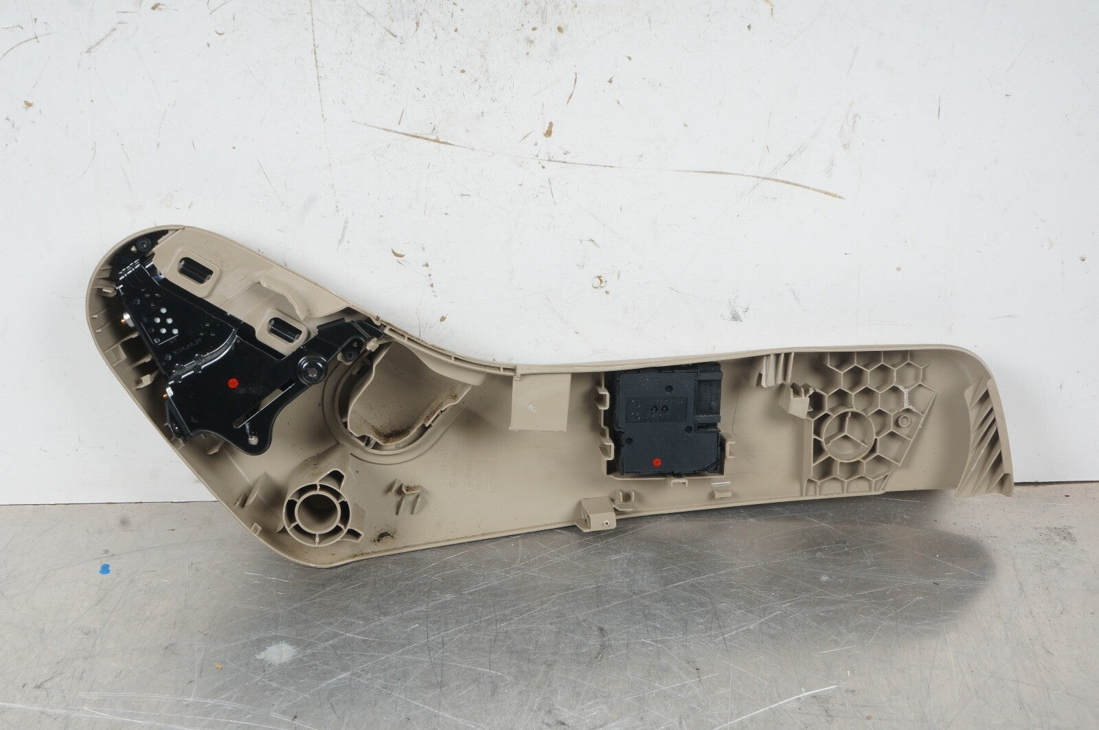 08-14 Mercedes W204 c250 c300 c350 LH Front Left Side Seat Control Switch OEM