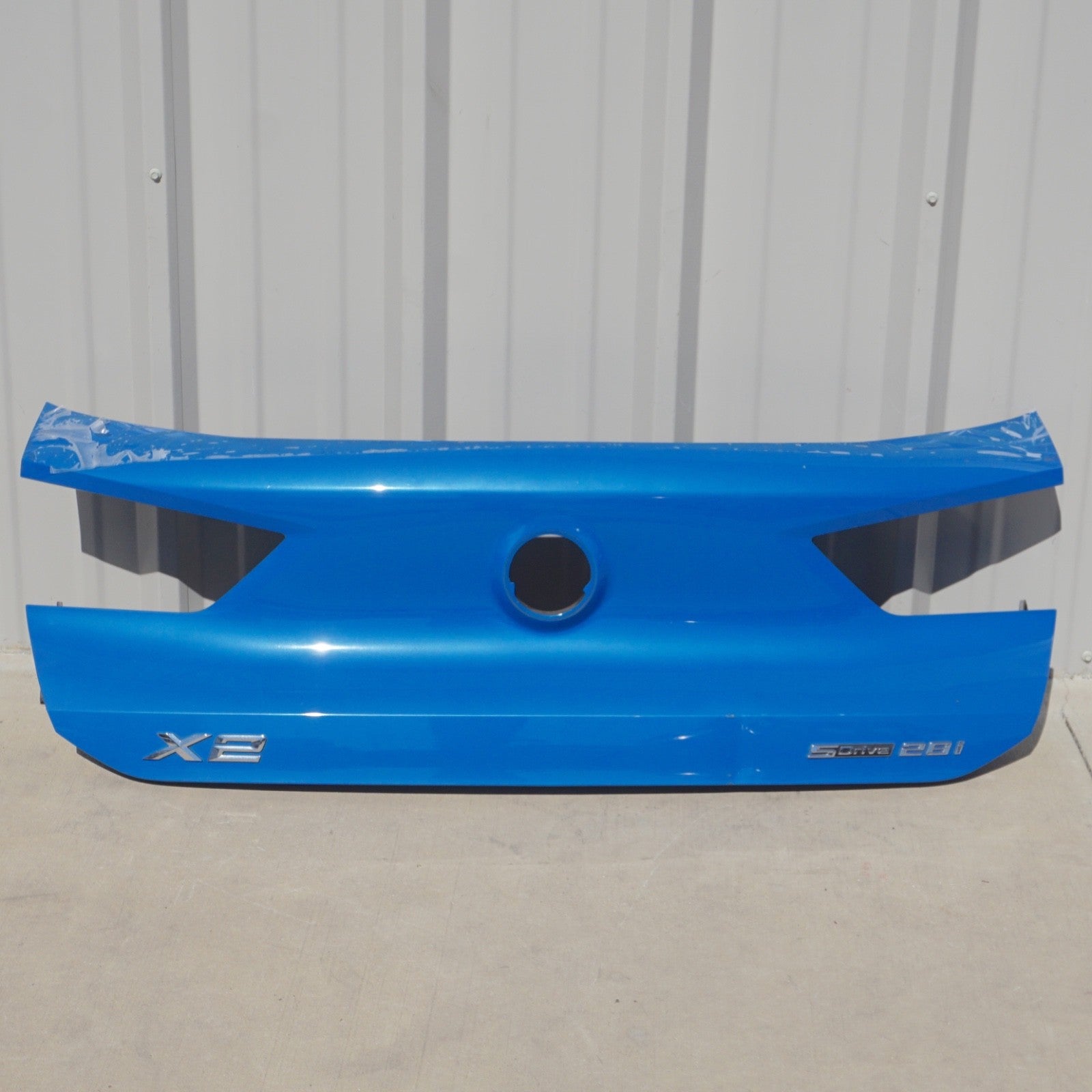 2018 - 2023 BMW X2 F39 TAILGATE LIFTGATE BACK DOOR LOWER MOLDING COVER PANEL OEM