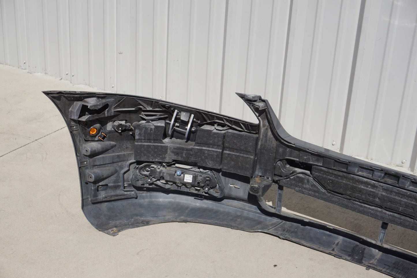 10-13 Mercedes W221 S550 S400 Base Front Bumper Cover Assembly Gray OEM