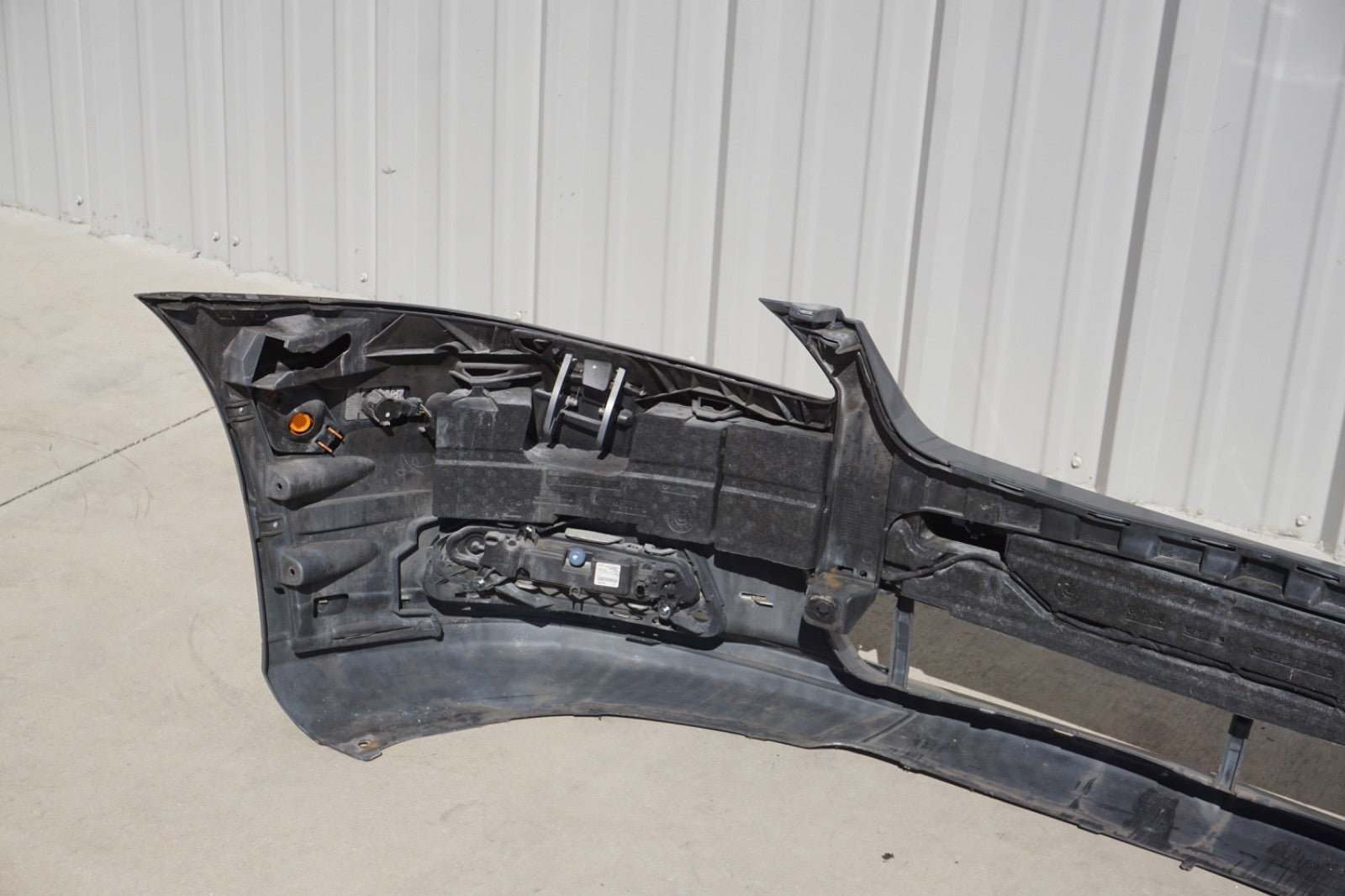 10-13 Mercedes W221 S550 S400 Base Front Bumper Cover Assembly Gray OEM