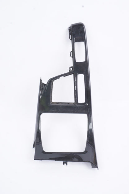 2018-2023 BMW X2 F39 FRONT CENTER CONSOLE SHIFTER BOOT BEZEL BLACK TRIM 9292547