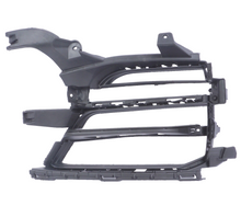 For 2019-2022 Porsche Macan Right Side Front Bumper Fog Light Cover Bracket