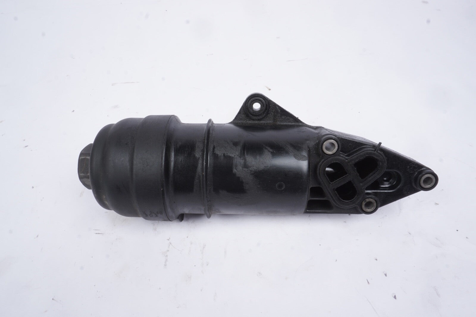 2010-2015 AUDI Q7 - Engine OIL Filter Housing / Adapter 06E115405C