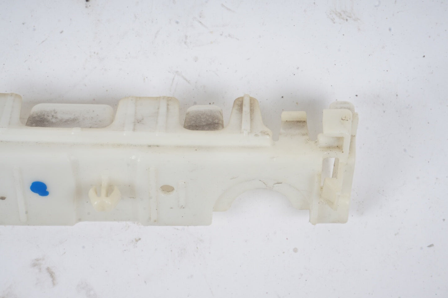 2010 - 2015 Bumper Bracket Mercedes-Benz E-CLASS Coupe A2076980127