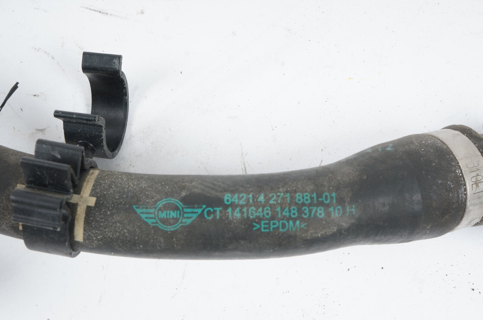 2008 - 2013 MINI COOPER 1.6L ENGINE WATER COOLANT COOLING HOSE PIPE LINE