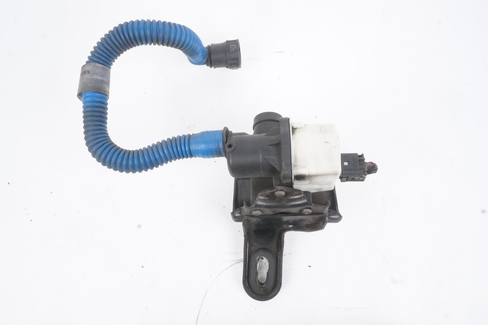 2014-2017 Maserati Ghibli Fuel Vapor Evaporator Charcoal Canister  OEM