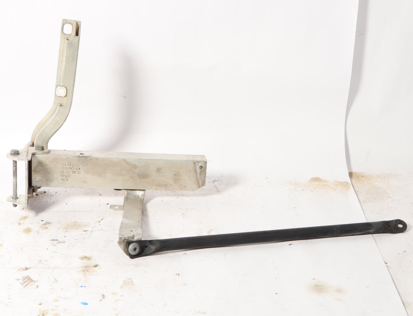 2012-2019 BMW 640i 650i Front Bumper Deformation Bracket Right OEM Used