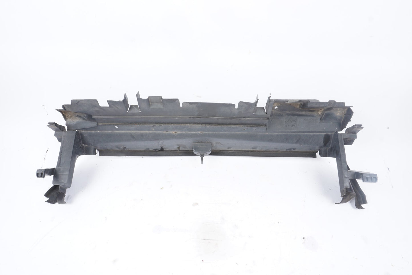 08-14 Mercedes W204 C300 C350  Lower Radiator Support Baffle 2045050330 OEM