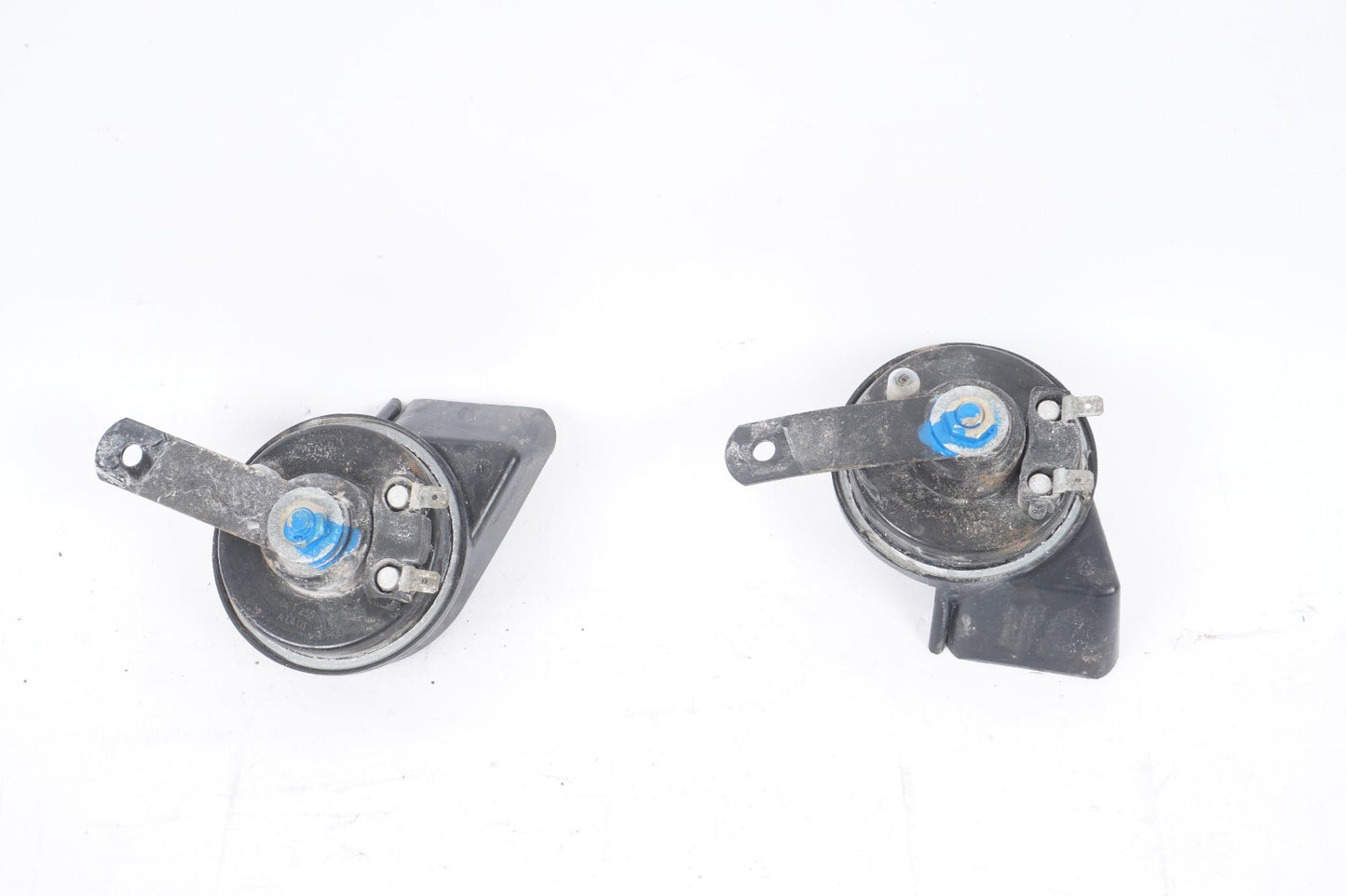 11 - 17 AUDI A8 A8L Horn Signal High & Low Bosch OEM
