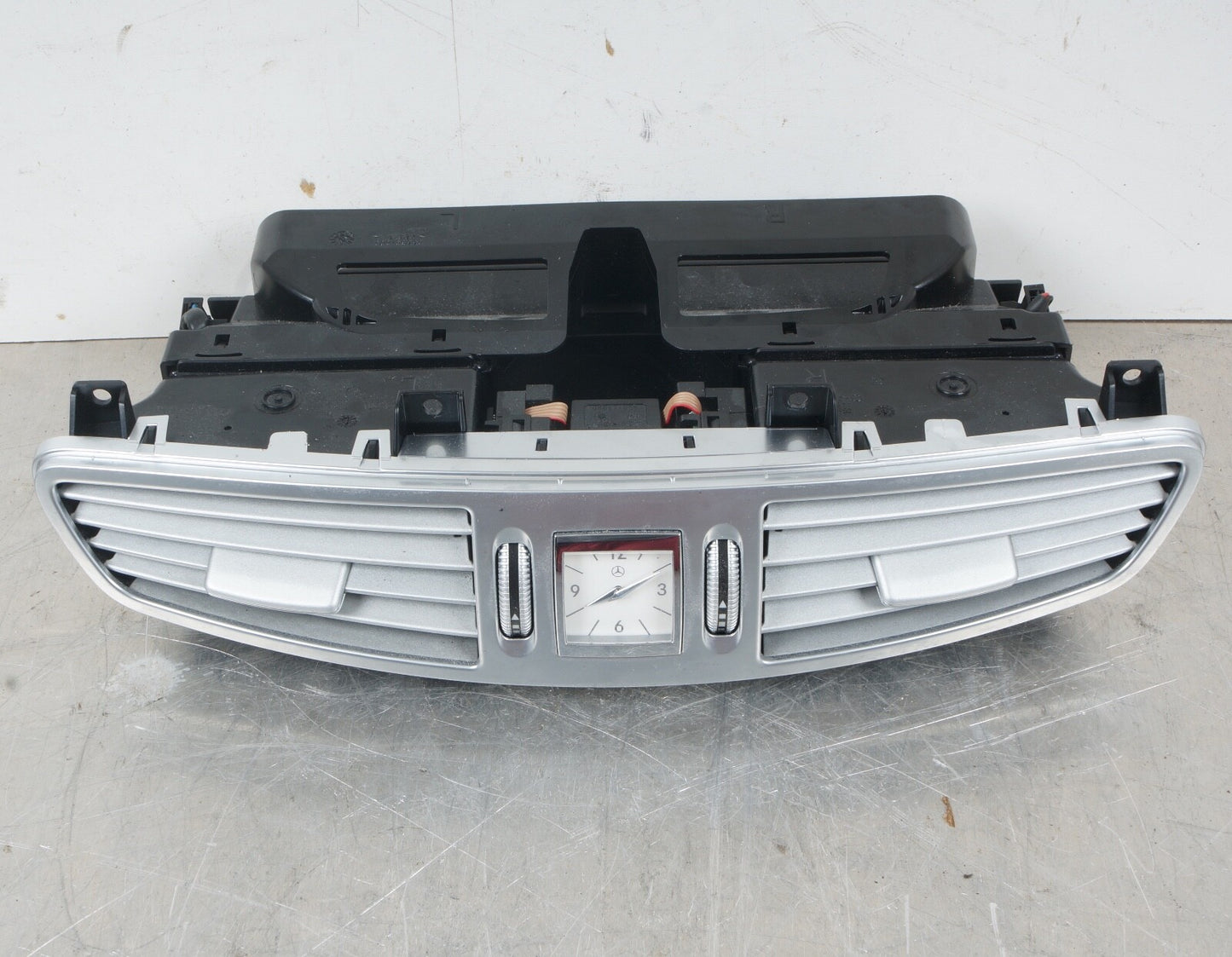 07-14 Mercedes CL550 W216 Center Dash Dashboard Ac A/c Air Vent Clock Trim Oem