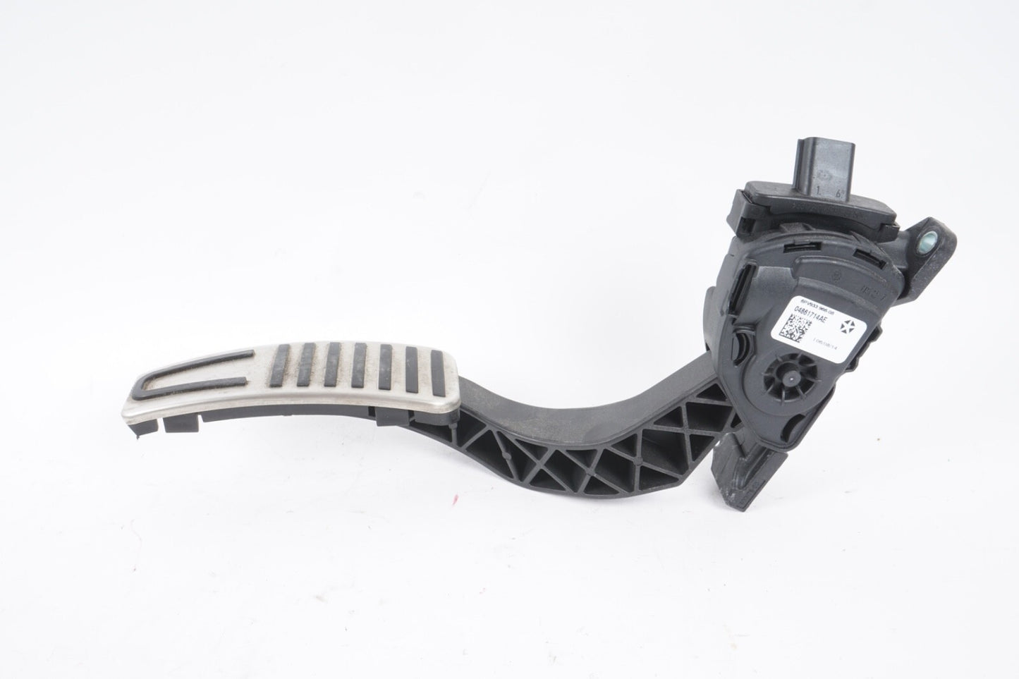 2014-2020 MASERATI GHIBLI QUATTROPORTE GAS ACCELERATOR THROTTLE PEDAL W/ PAD OEM