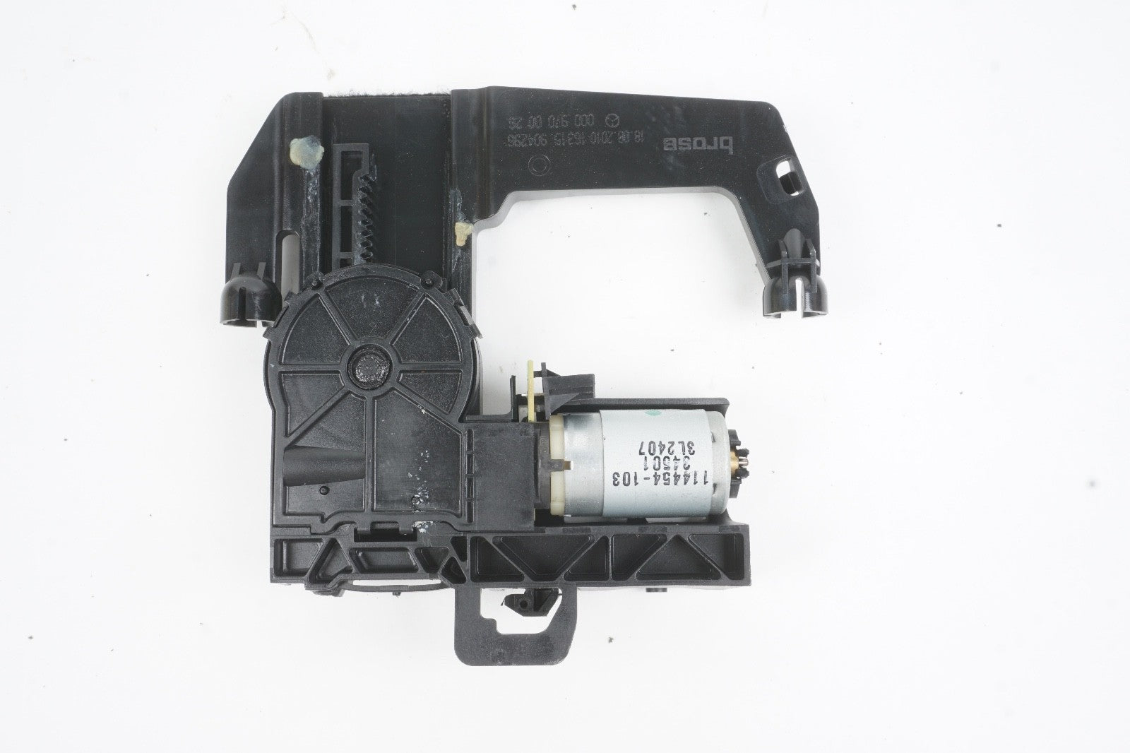 07 - 13 Mercedes S550 Front Left Seat Headrest Adjustment Motor 0009700026 OEM