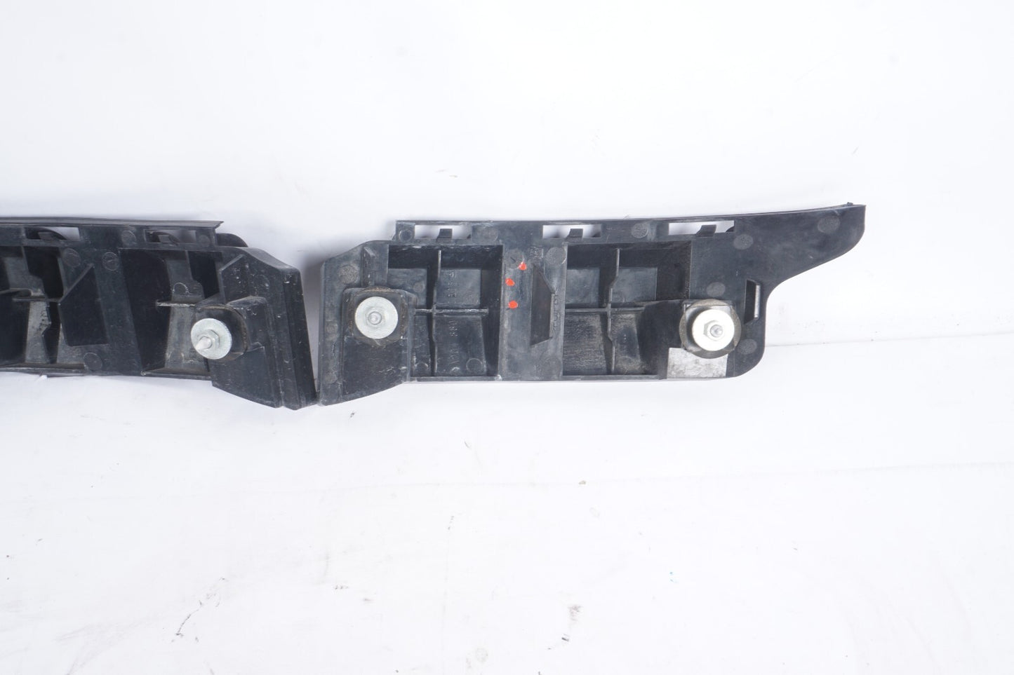 12-14 Mercedes W204 C250 C300 C350 Rear Bumper Support Bracket Left & Right OEM
