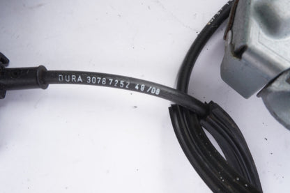 06-13 Volvo C70 Front LEFT  DRIVER Side Exterior Door Handle Trim Black Oem