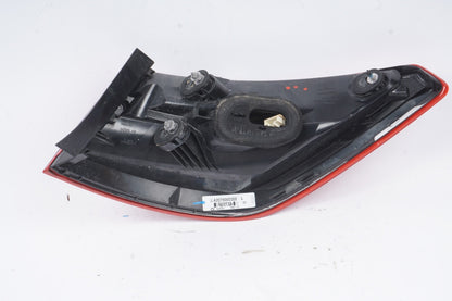 10-13 Mercedes E350 E300 E550 W207 Rear Left Side Outer Tail Light Lamp Oem