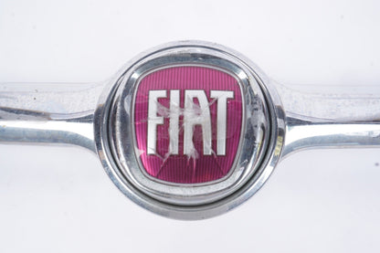 2016 2017 2018 FIAT 500X Silver RADIATOR GRILL BADGE EMBLEM MOLDING