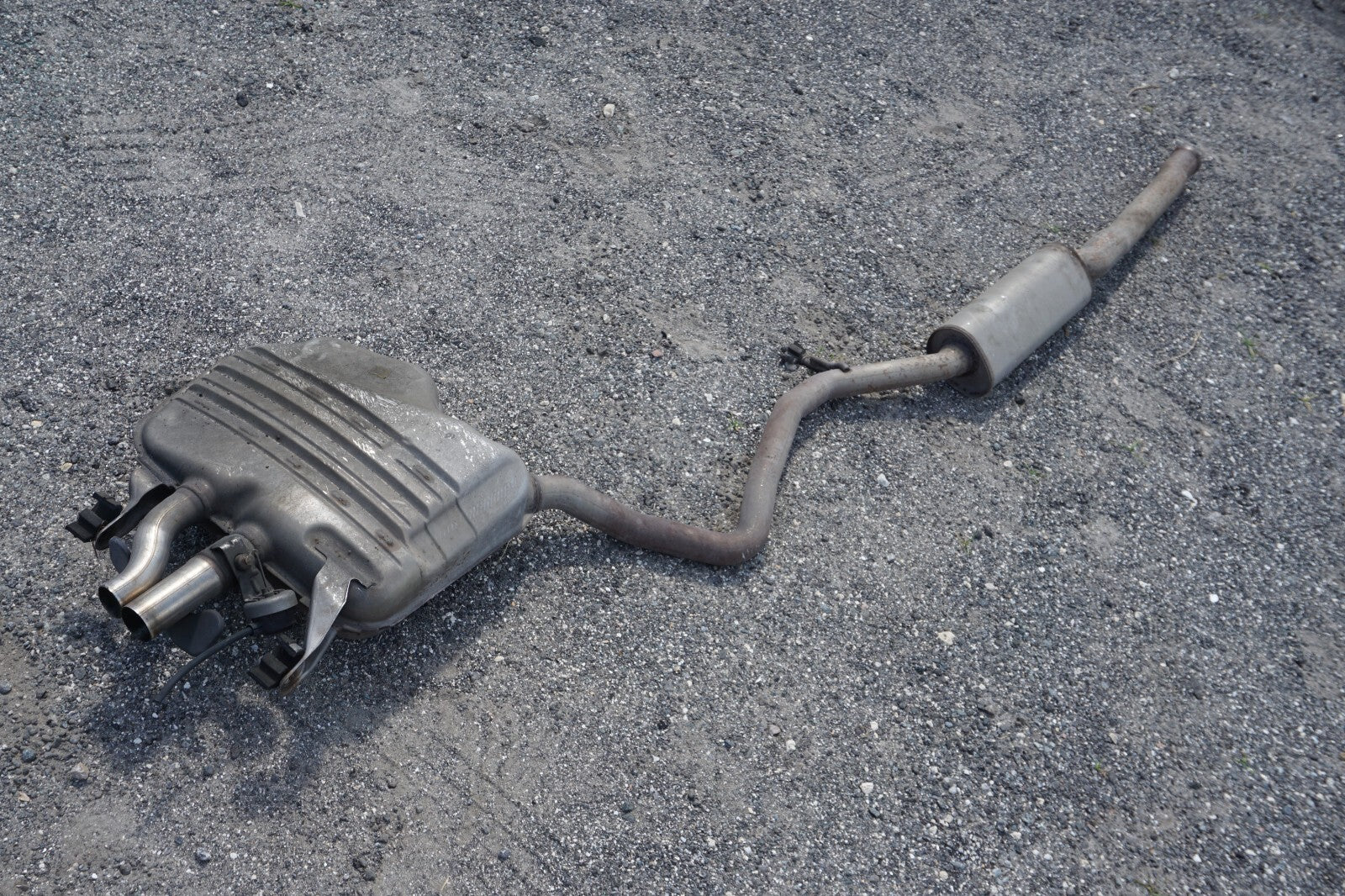 14-17 Mercedes S550 W222 Exhaust Resonator Pipe Muffler Driver Side Left OEM