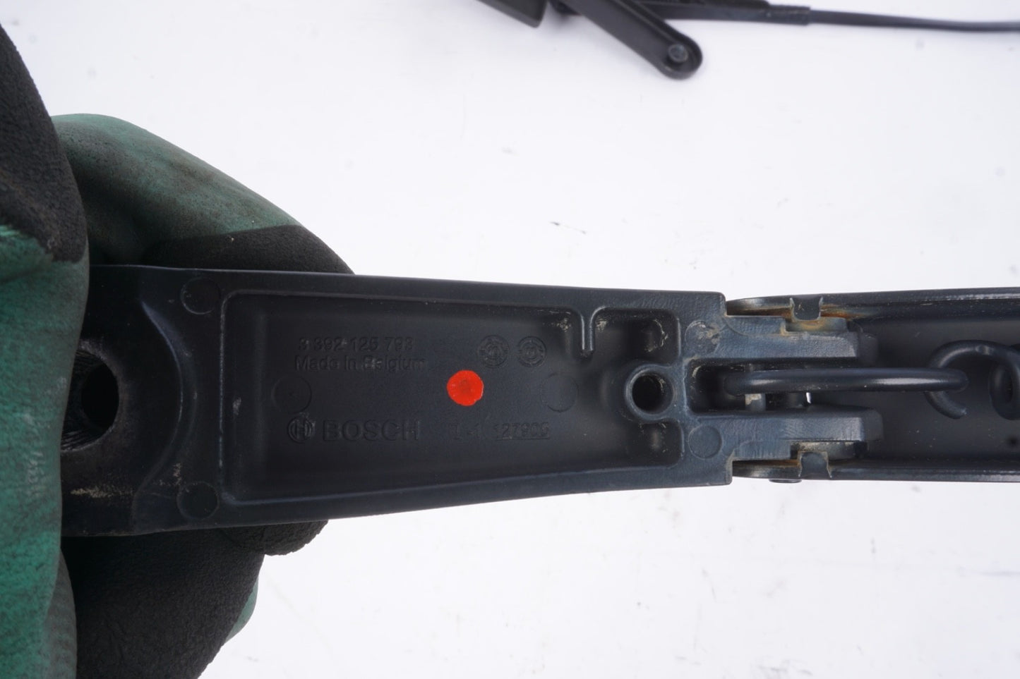 2011-2018 PORSCHE CAYENNE WINDSHIELD LEFT & RIGHT WIPER ARM W/ BLADE SET OEM