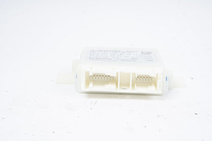 10-13 Mercedes W221 S550 S63 AMG Rear Parking Parktronic Control Module OEM