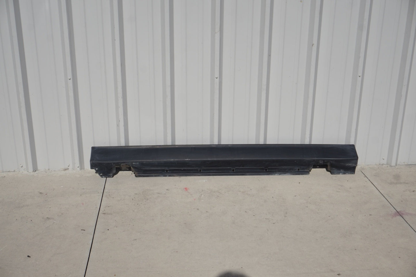 1987 - 1993 Cadillac Allante Right Passenger Side Rocker Panel Skirt Molding OEM