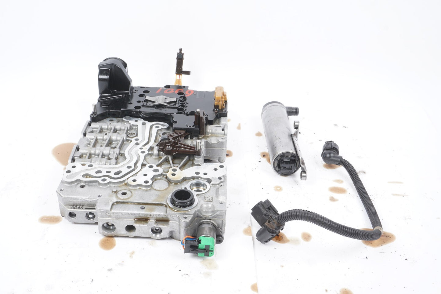13-18 BMW 650I 4.4L N63 AT Transmission Valve Body Mechatronics  OEM
