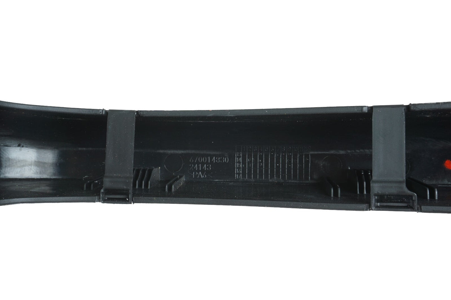 2014 - 2017 MASERATI QUATTROPORTE TRUNK HINGE TRIM COVER LEFT & RIGHT OEM