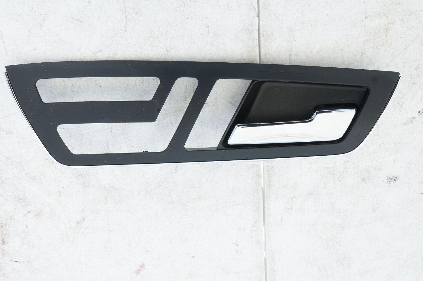 07-13 MERCEDES S550 W221 FRONT RIGHT PASS DOOR INTERIOR HANDLE TRIM PLATE OEM