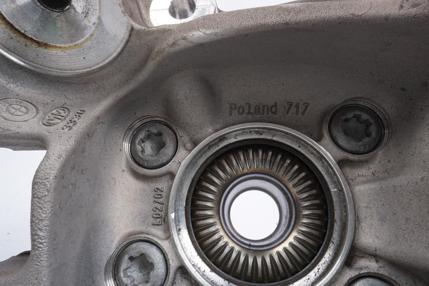 21 - 24 BMW 430I RWD Rear Left Spindle Knuckle Wheel Hub Driver Side OEM