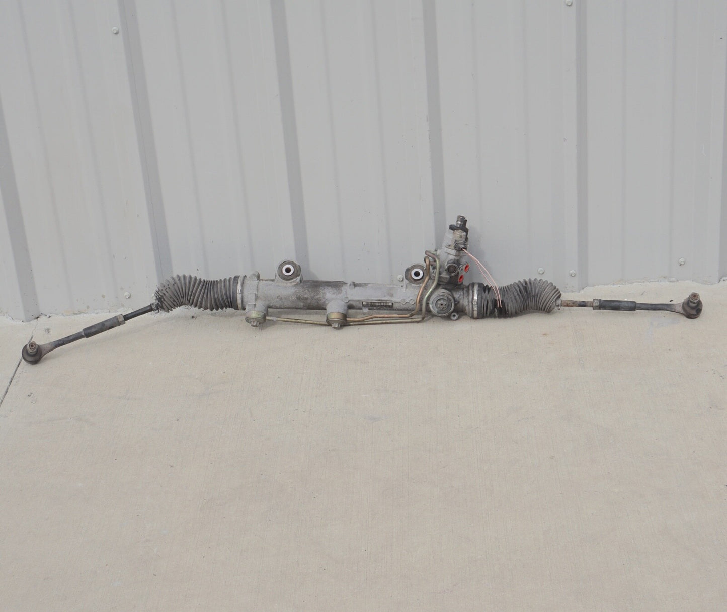 03-06 Mercedes R230 SL500 SL55 AMG Power Steering Rack And Pinion 23011011003