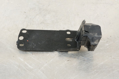 2007-2008 BMW 328XI E92 FRONT DRIVER SIDE RADIATOR MOUNT BRACKET SUPPORT OEM