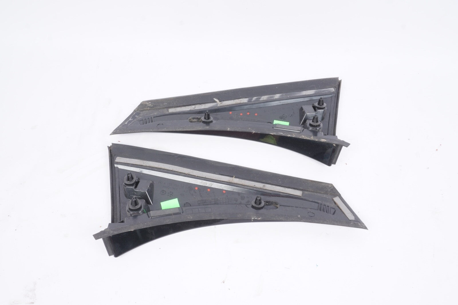 2015 - 2020  MERCEDES X156 GLA250 GLA45 REAR SPOILER ATTACHMENT SET ASSEMBLY