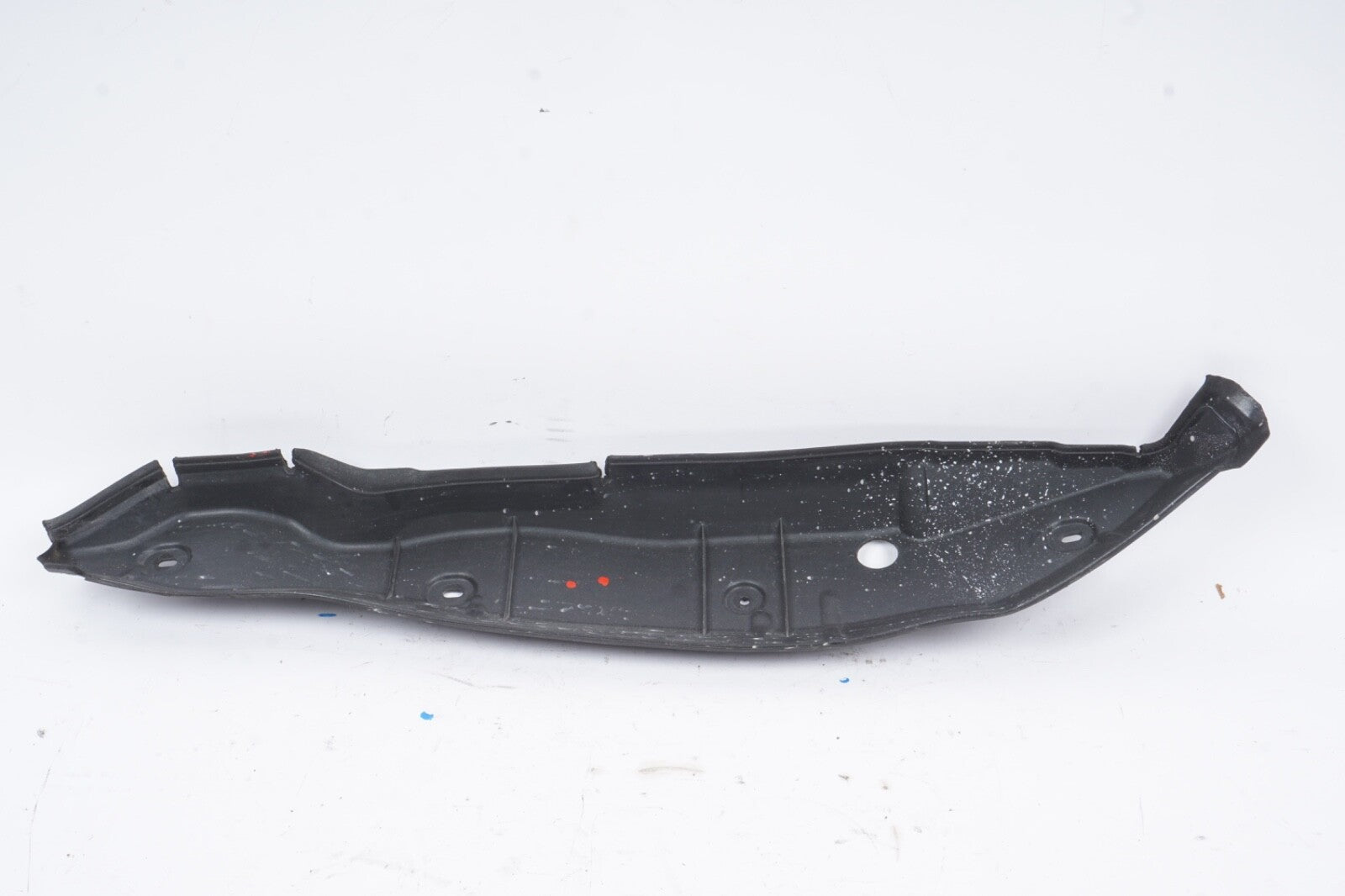 10-17 MERCEDES-BENZ C207 E350 E550 FRONT RIGHT SIDE FENDER COVER PANEL TRIM OEM