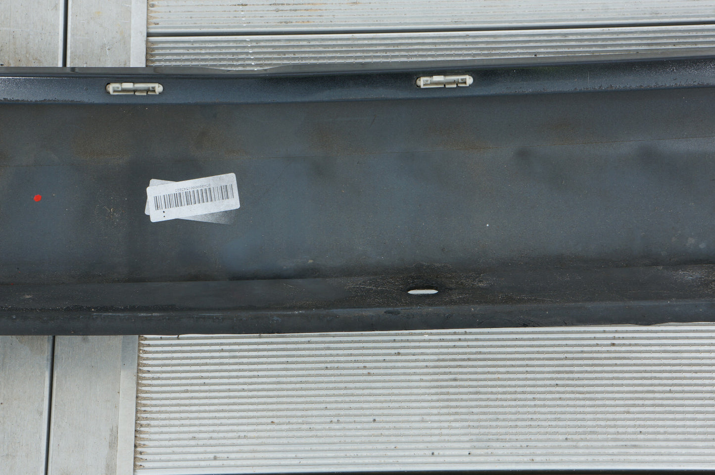 06-09 MERCEDES CLK500 CLK350 COUPE LEFT DRIVER SIDE ROCKER PANEL MOLDING OEM