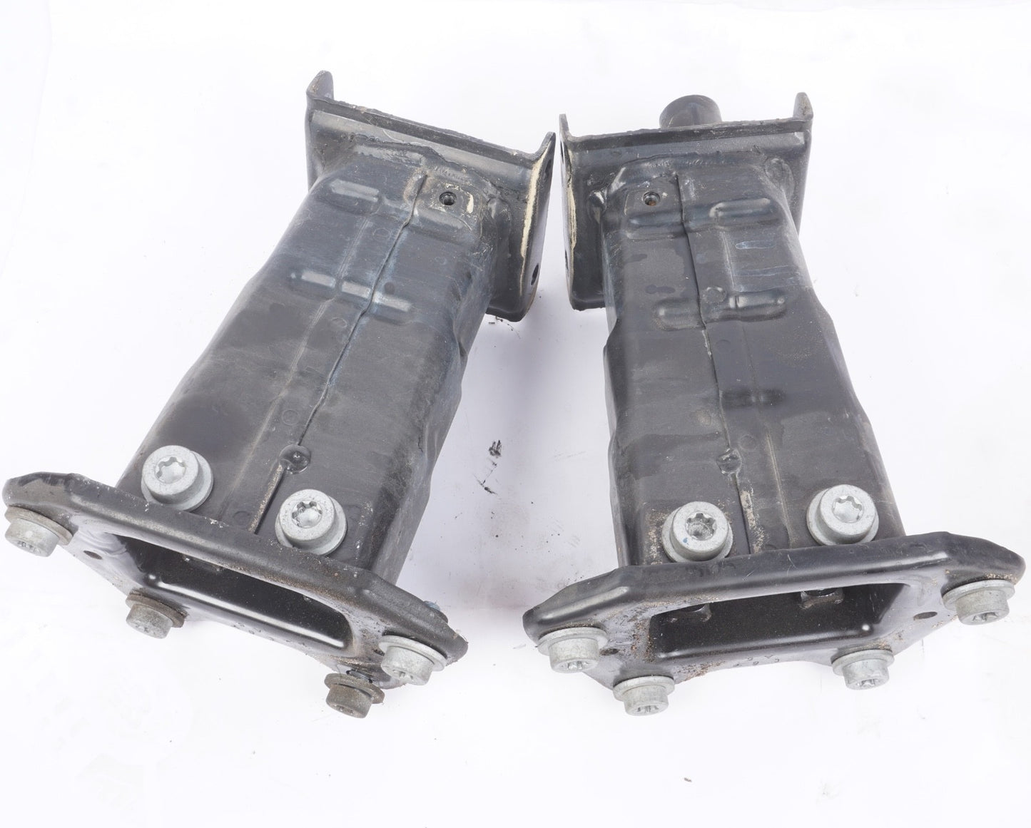 2007-2013 MERCEDES W221 S500 S550 FRONT L&R BUMPER REINFORCEMENT BAR BRACKET