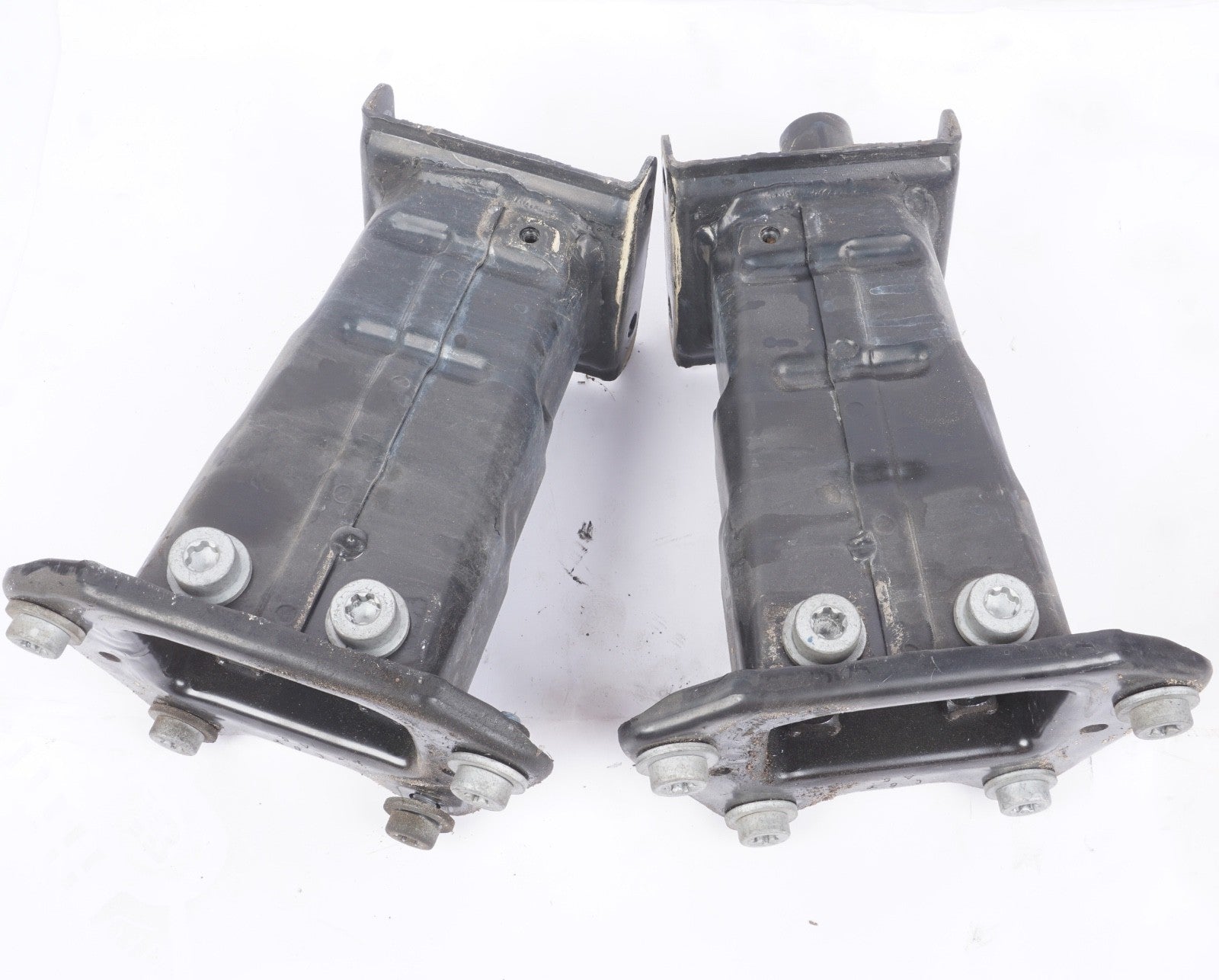 2007-2013 MERCEDES W221 S500 S550 FRONT L&R BUMPER REINFORCEMENT BAR BRACKET